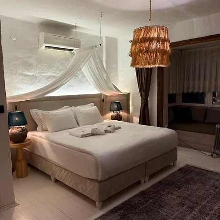 Casa Tuana Alacati * Кешме