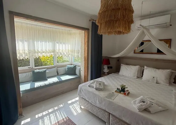 Casa Tuana Alacati Отель *